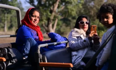 Jeep safari included in Jim Corbett safari tour package.